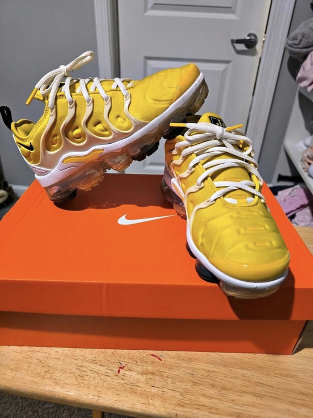 Nike Air VaporMax Plus Sneakers Yellow & White US 6